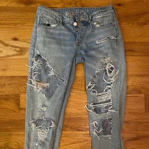 American Eagle 90s Boyfriend Jeans